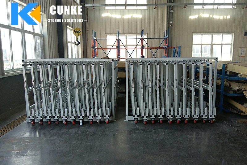 vertical-sheet-rack-under-crane-hook